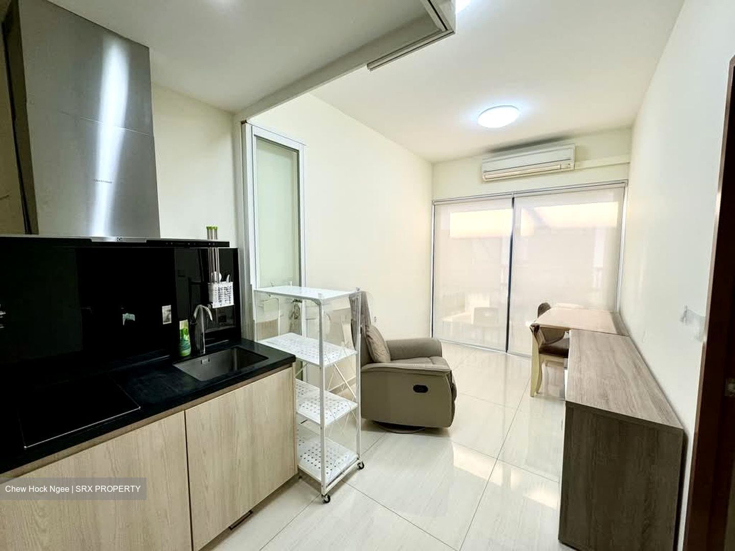 The Promenade@Pelikat (D19), Apartment #573415441